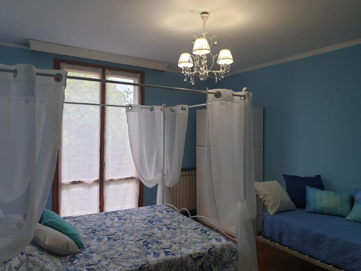 Villa Ferrari Oriella Solignano Nuovo Екстериор снимка